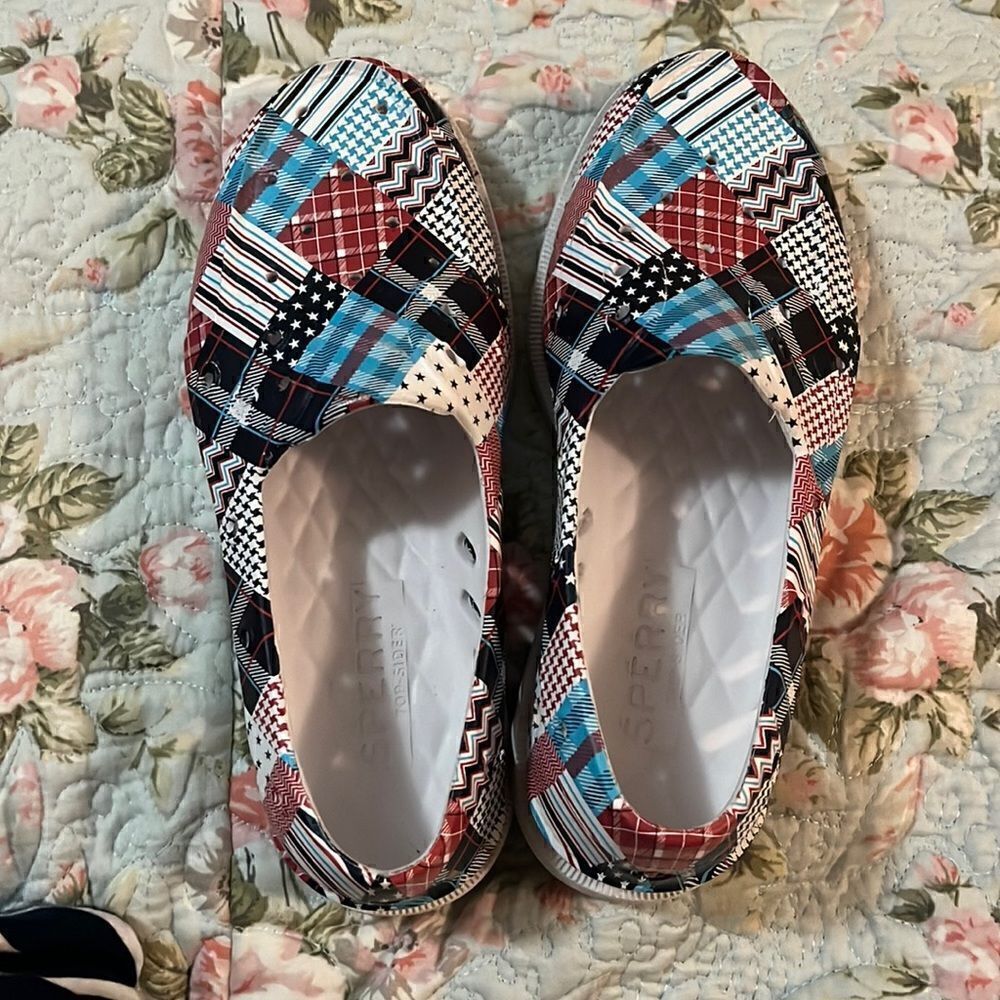 Sperry Topsider float boat shoe